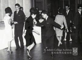 Dance with Yang Yang